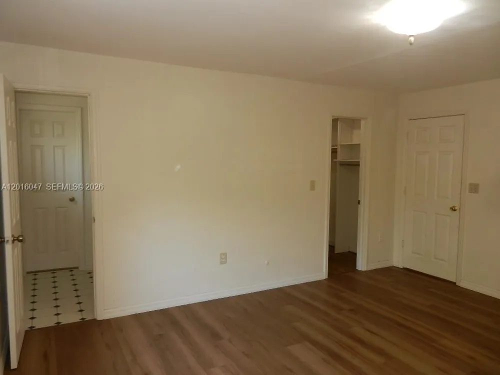 18950 SW 240th St Homestead, FL 33031