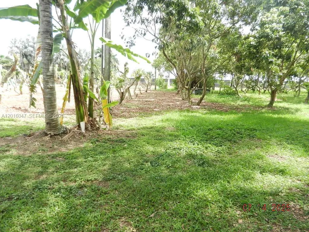 18950 SW 240th St Homestead, FL 33031