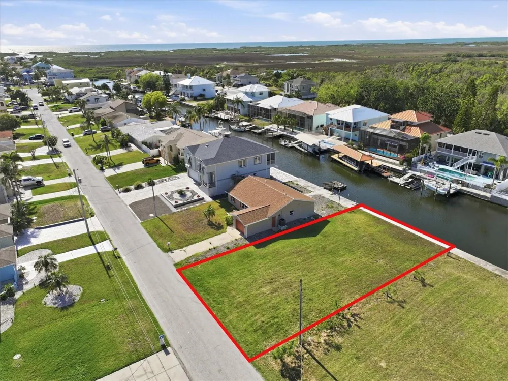 7429 HATTERAS DRIVE Hudson, FL 34667