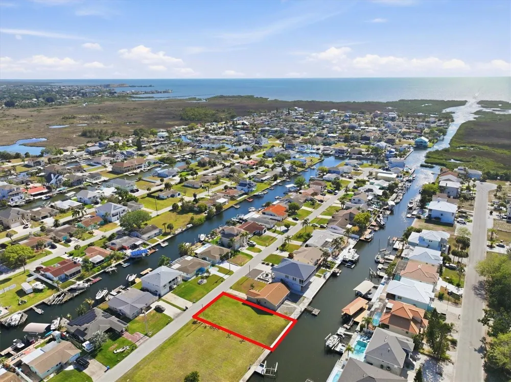 7429 HATTERAS DRIVE Hudson, FL 34667