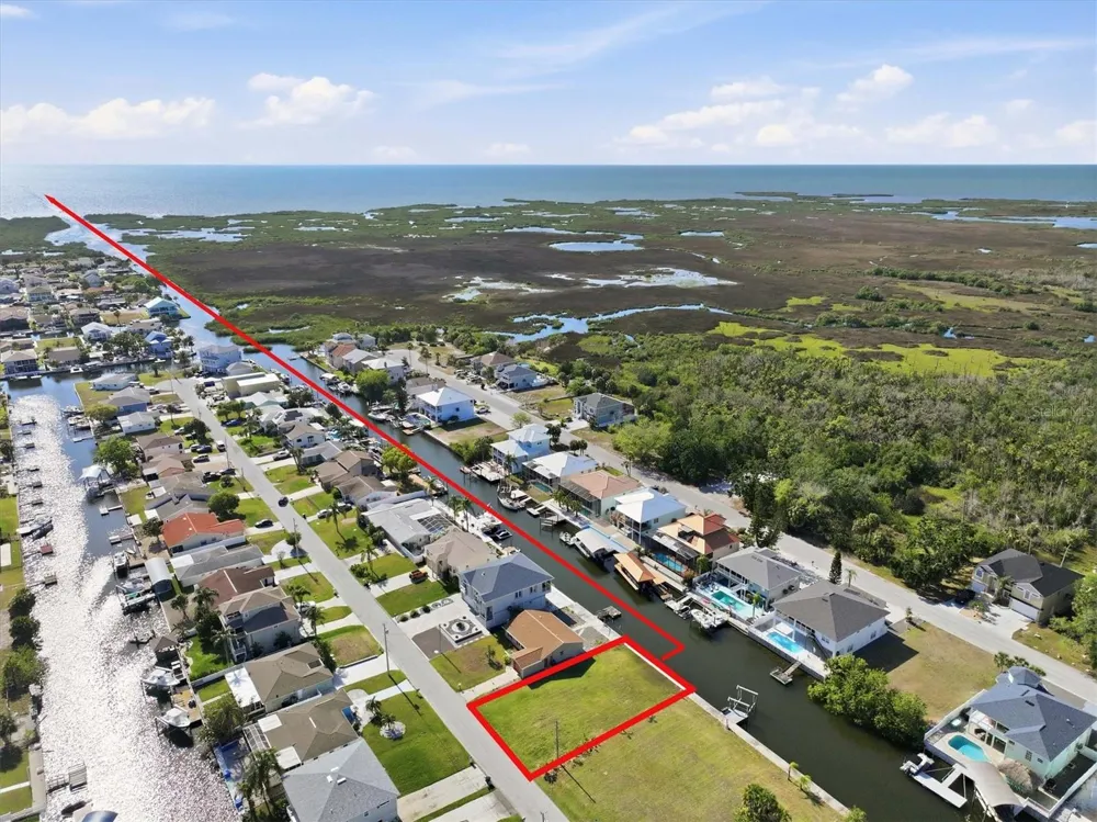 7429 HATTERAS DRIVE Hudson, FL 34667
