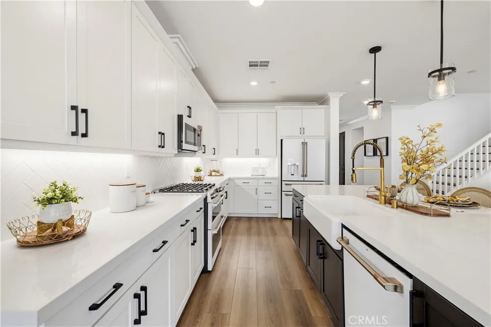 28445 Sunny Ridge Terrace Castaic, CA 91384