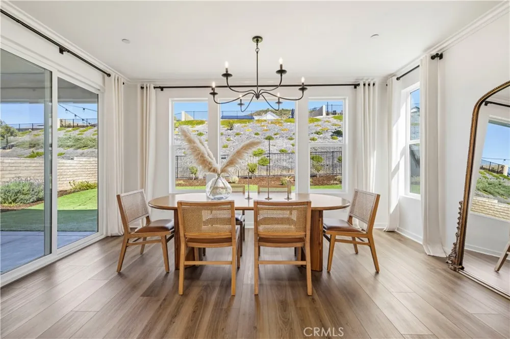 28445 Sunny Ridge Terrace Castaic, CA 91384
