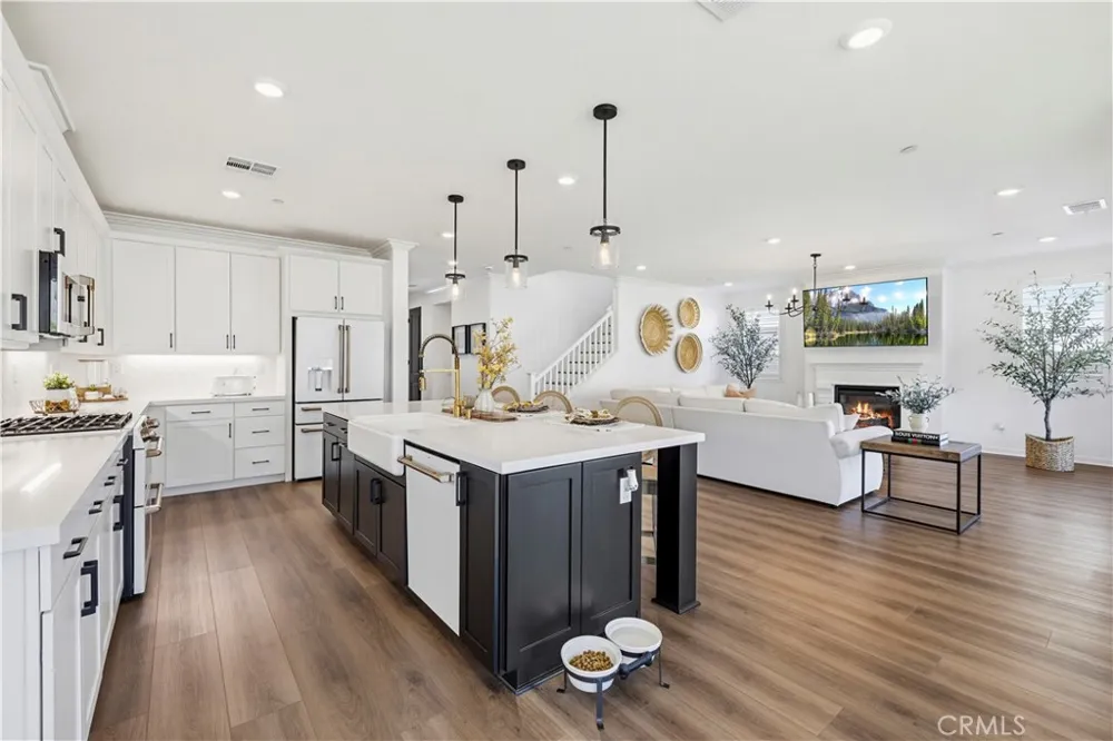 28445 Sunny Ridge Terrace Castaic, CA 91384