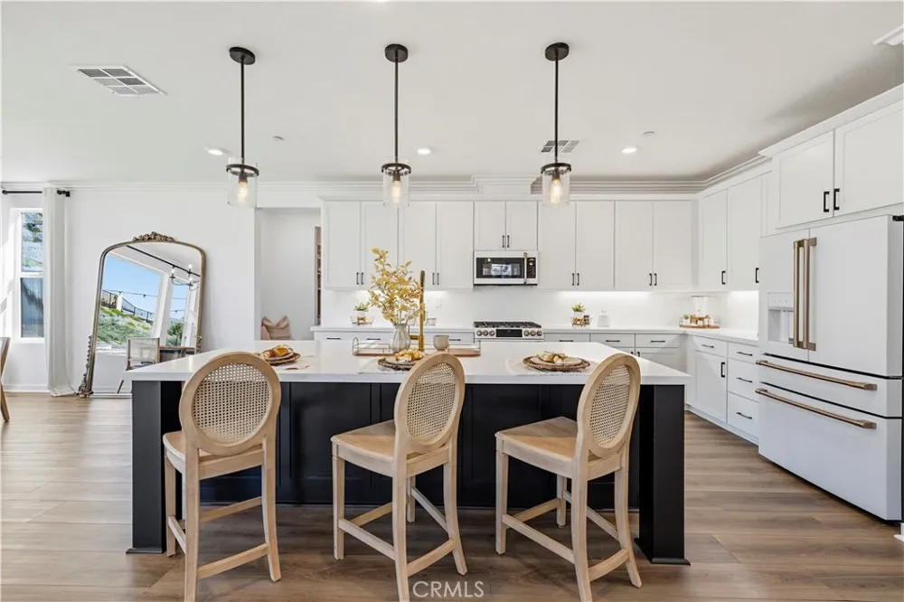 28445 Sunny Ridge Terrace Castaic, CA 91384