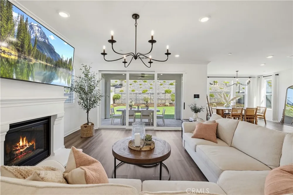 28445 Sunny Ridge Terrace Castaic, CA 91384