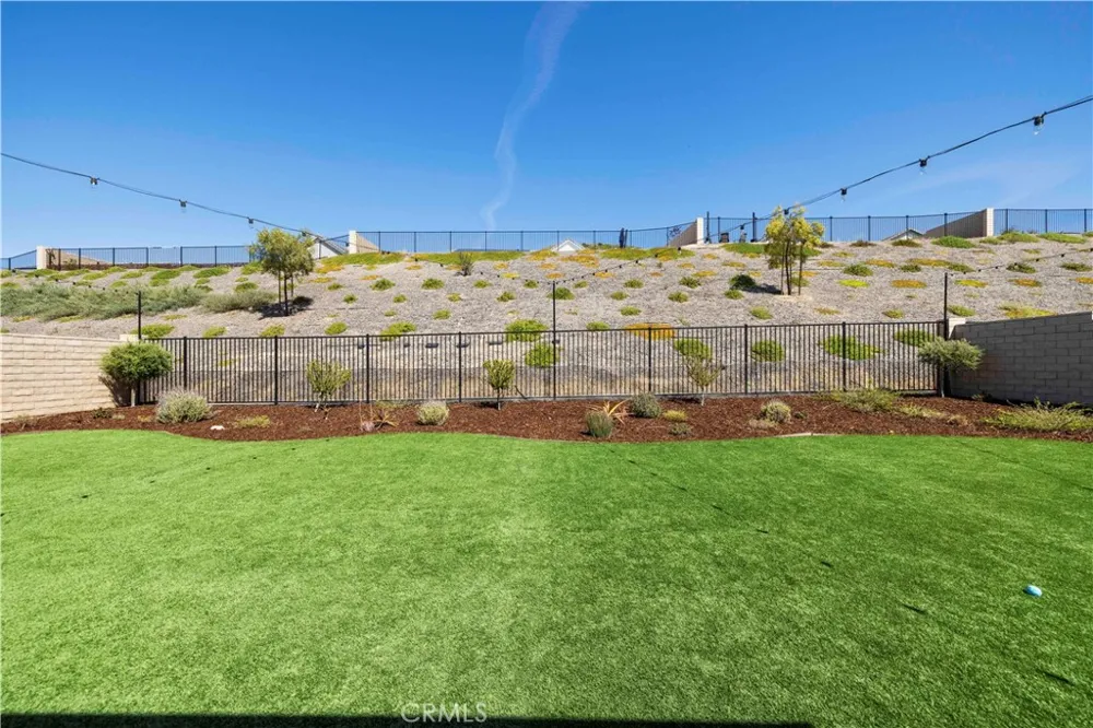 28445 Sunny Ridge Terrace Castaic, CA 91384