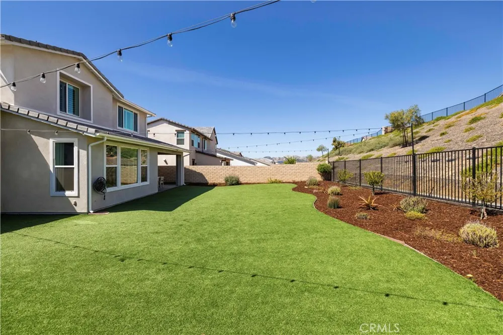 28445 Sunny Ridge Terrace Castaic, CA 91384