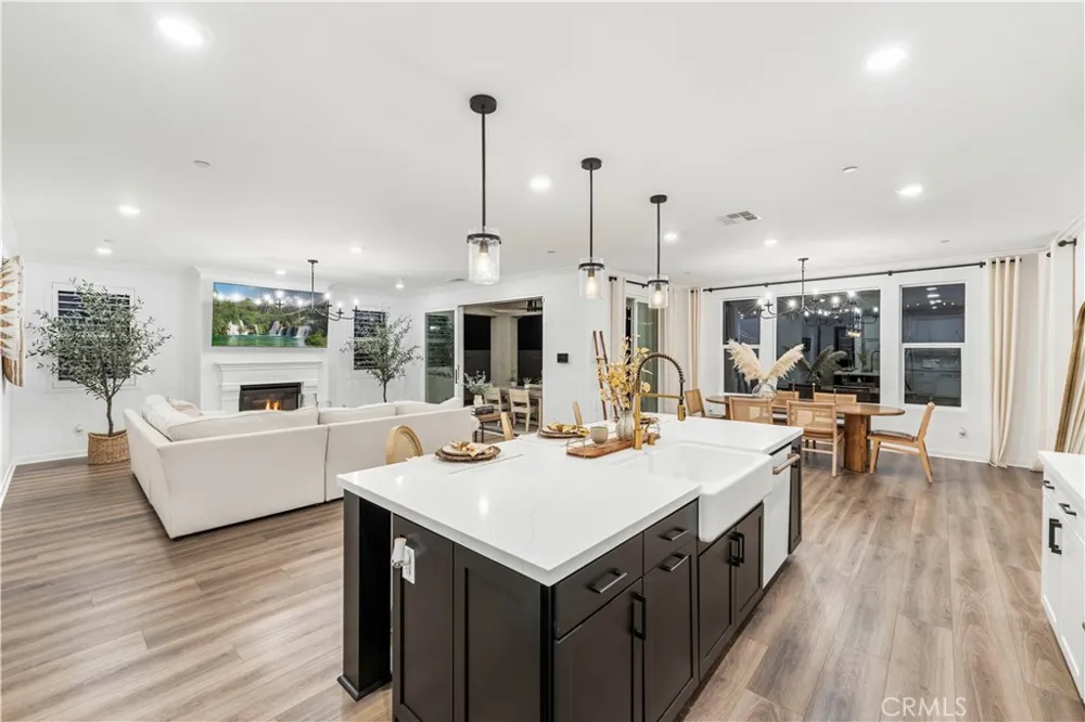 28445 Sunny Ridge Terrace Castaic, CA 91384