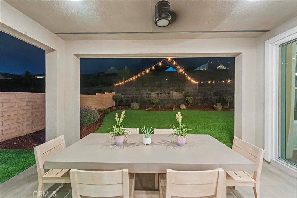28445 Sunny Ridge Terrace Castaic, CA 91384