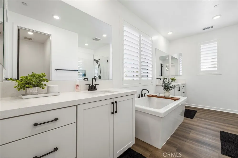 28445 Sunny Ridge Terrace Castaic, CA 91384