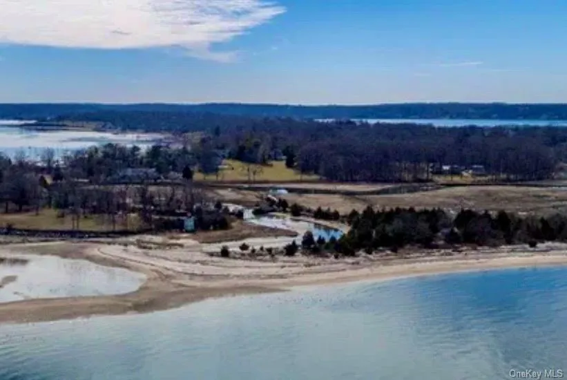 224 Centre Island Road Centre Island, NY 11771