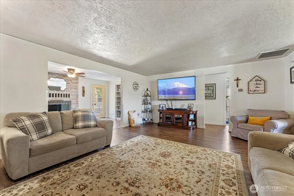 24501 NE 29th Avenue Ridgefield, WA 98642