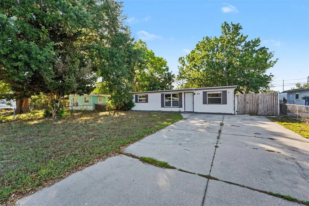 8036 ROSE TERRACE Seminole, FL 33777