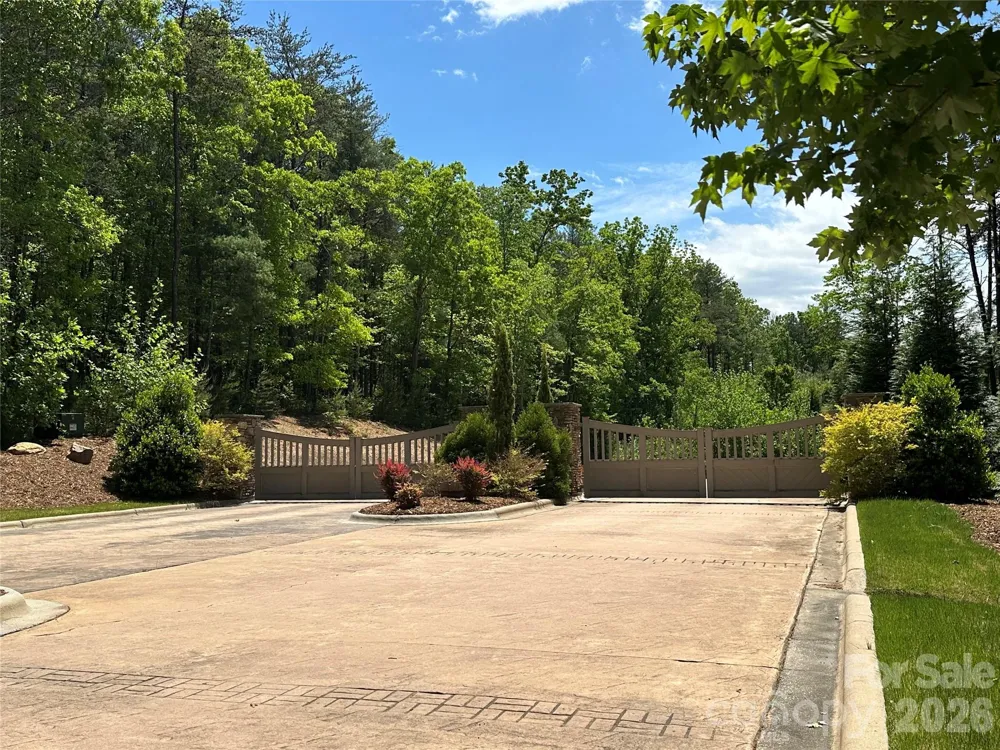 3227 Ella Marie Way Nebo, NC 28761