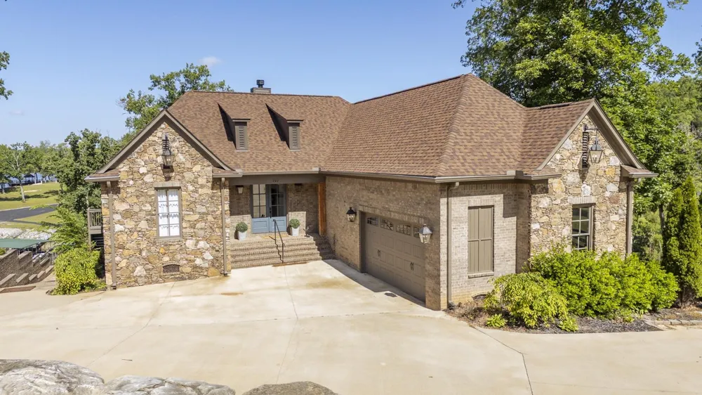 202 RIVERBEND LN Bath Springs, TN 38311