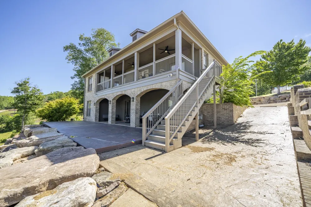 202 RIVERBEND LN Bath Springs, TN 38311