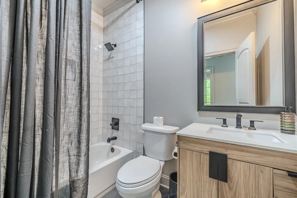 202 RIVERBEND LN Bath Springs, TN 38311
