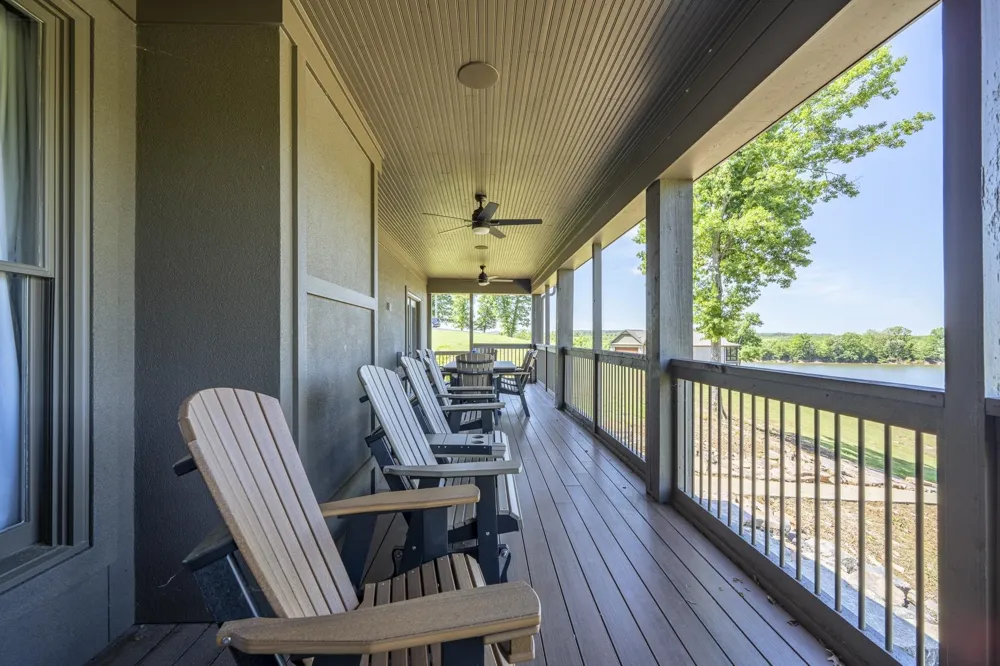 202 RIVERBEND LN Bath Springs, TN 38311