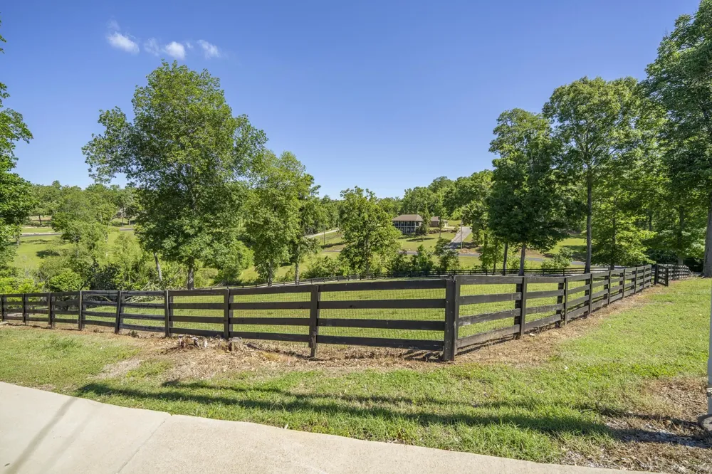 202 RIVERBEND LN Bath Springs, TN 38311