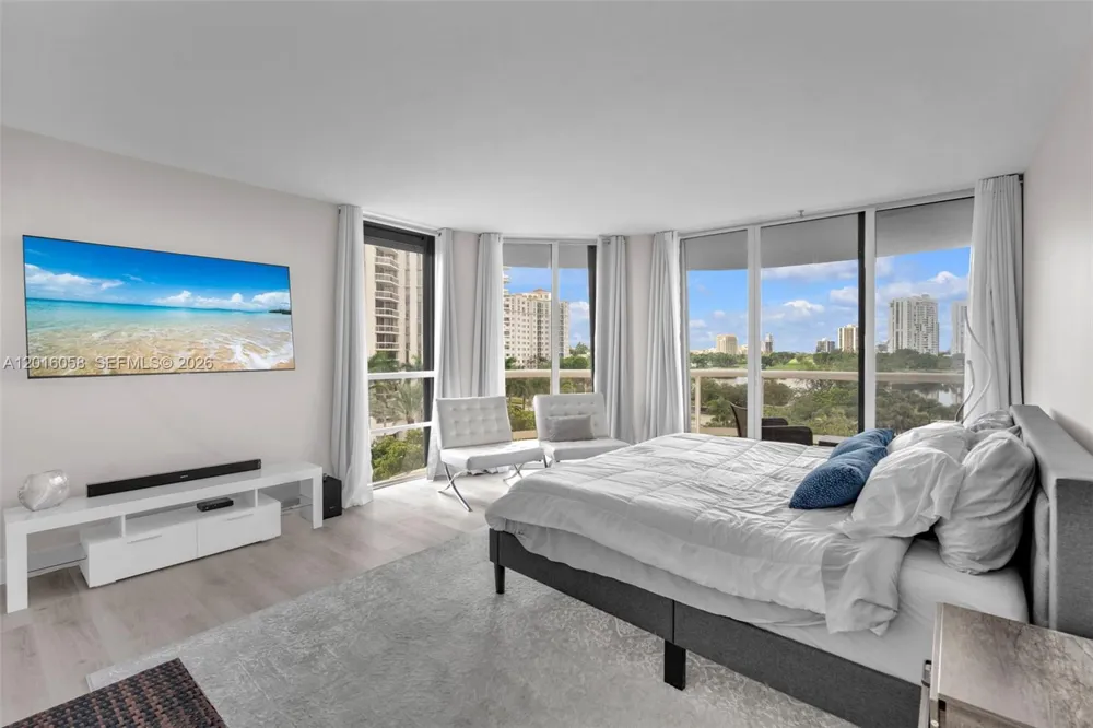 20191 E Country Club Dr #601 Aventura, FL 33180