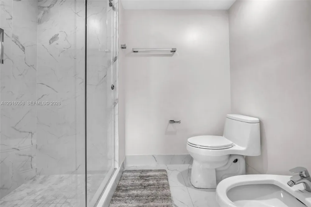 20191 E Country Club Dr #601 Aventura, FL 33180