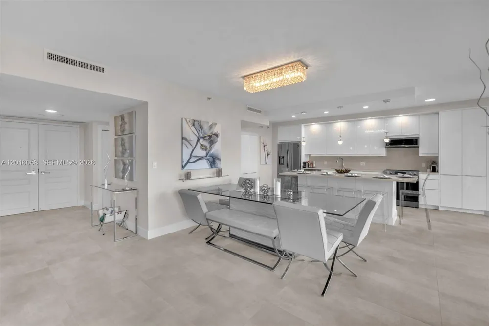 20191 E Country Club Dr #601 Aventura, FL 33180