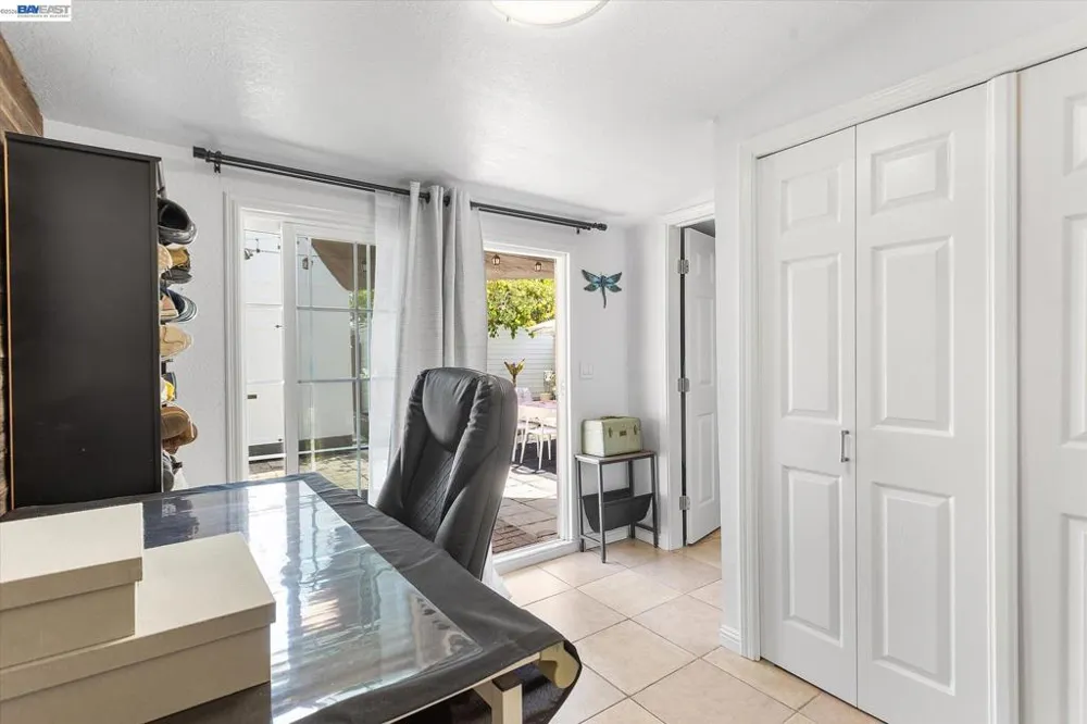 381 Lexington Ave San Leandro, CA 94577