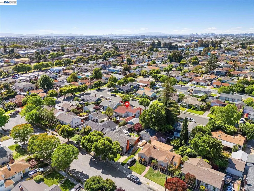 381 Lexington Ave San Leandro, CA 94577
