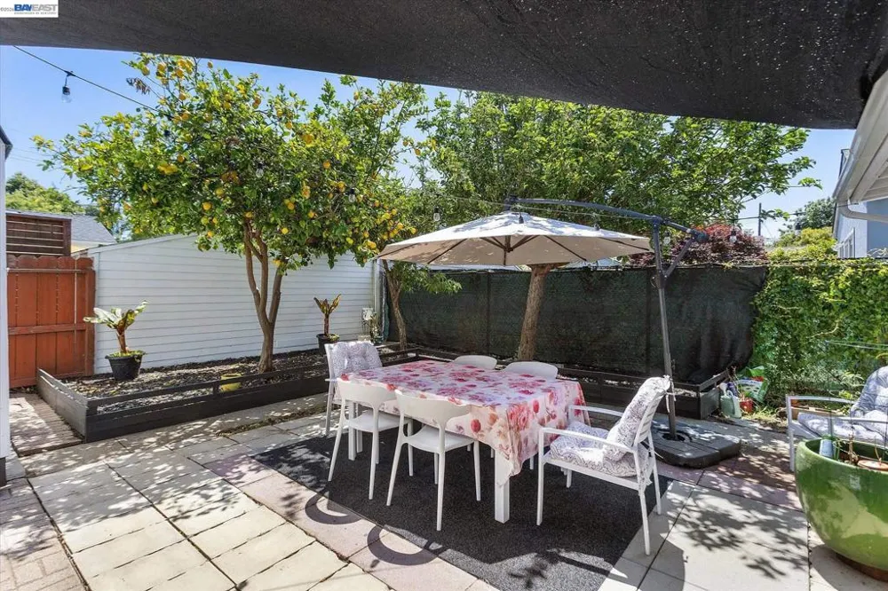 381 Lexington Ave San Leandro, CA 94577