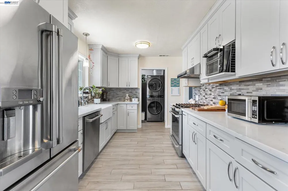 381 Lexington Ave San Leandro, CA 94577