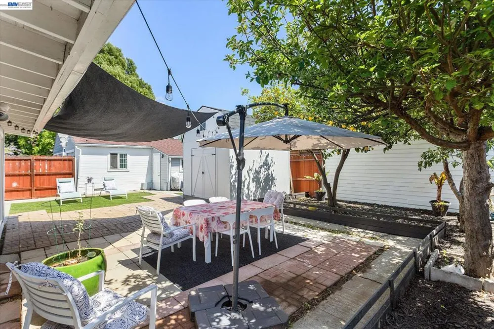 381 Lexington Ave San Leandro, CA 94577
