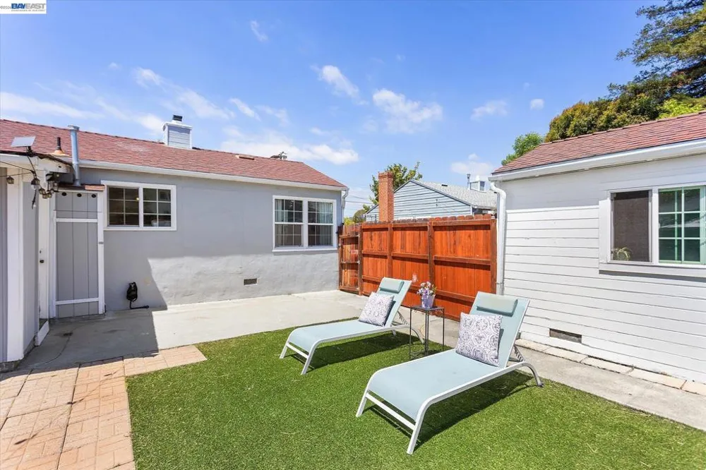 381 Lexington Ave San Leandro, CA 94577