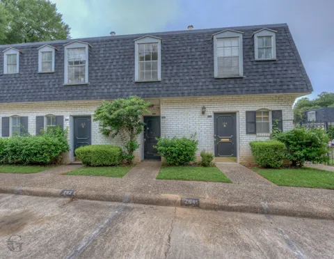 3730 Fairfield Avenue #263