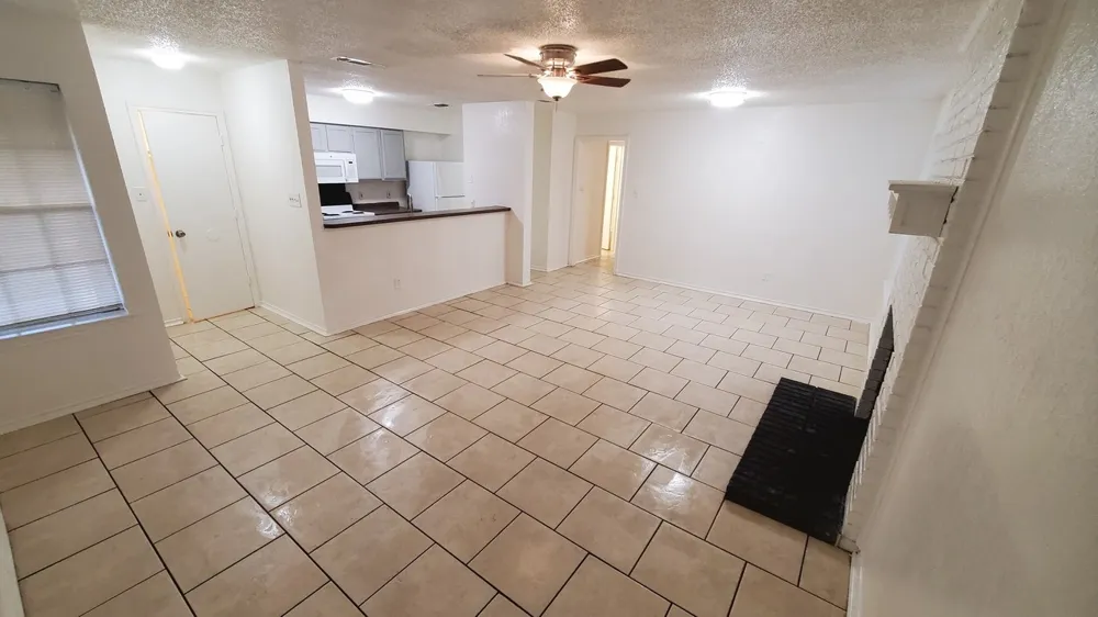 3427 Republic Drive Forest Hill, TX 76140