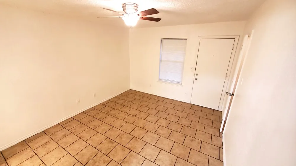 3427 Republic Drive Forest Hill, TX 76140