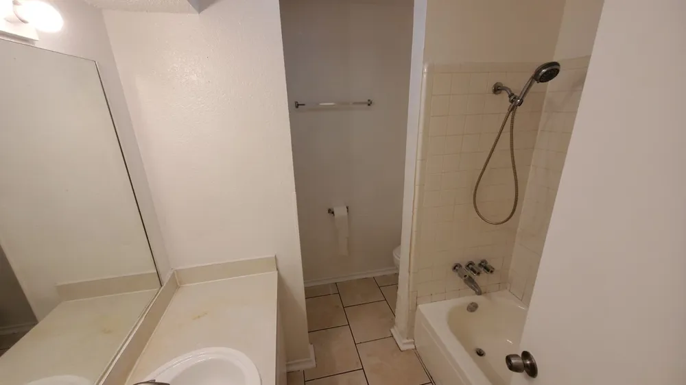 3427 Republic Drive Forest Hill, TX 76140