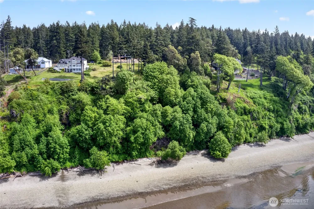 6902 190th Avenue SW Longbranch, WA 98351