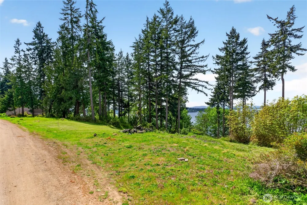6902 190th Avenue SW Longbranch, WA 98351