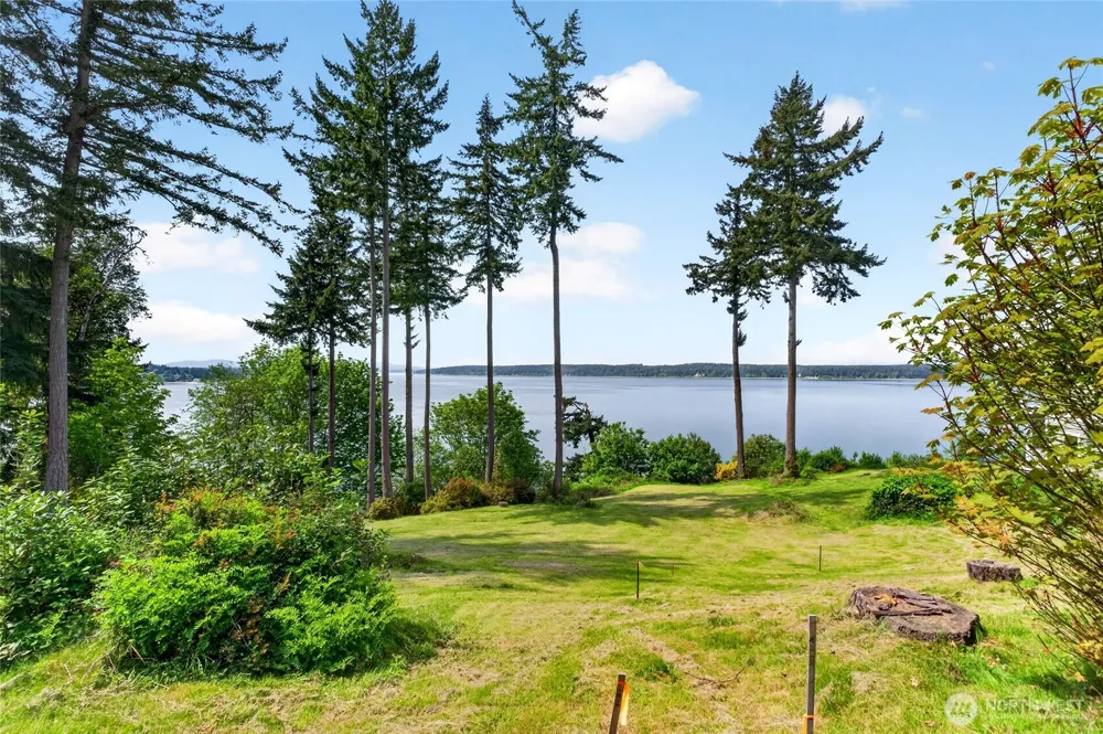 6902 190th Avenue SW Longbranch, WA 98351