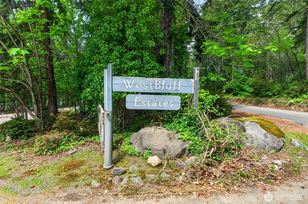 6902 190th Avenue SW Longbranch, WA 98351