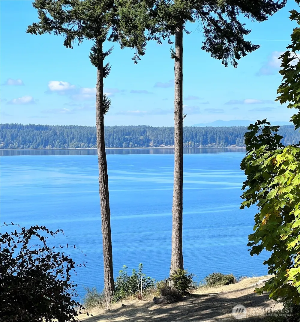 6902 190th Avenue SW Longbranch, WA 98351