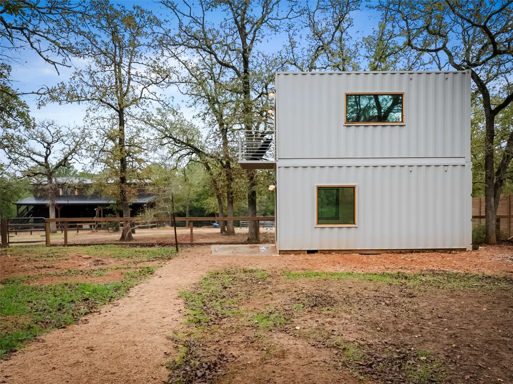 127 Marina Road Smithville, TX 78957