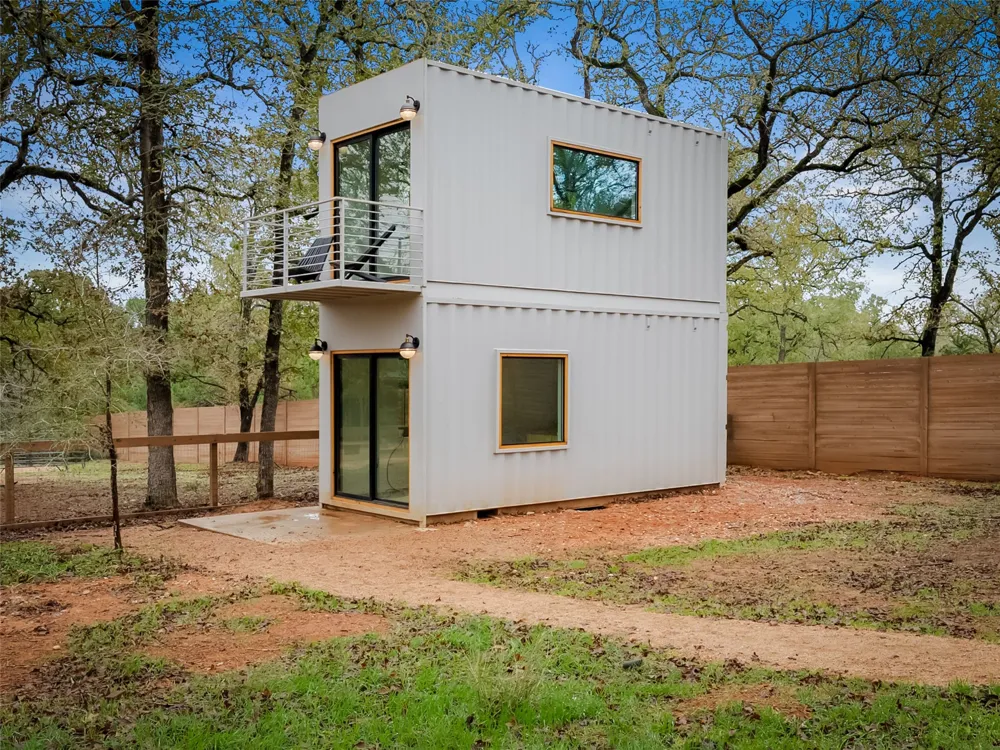 127 Marina Road Smithville, TX 78957