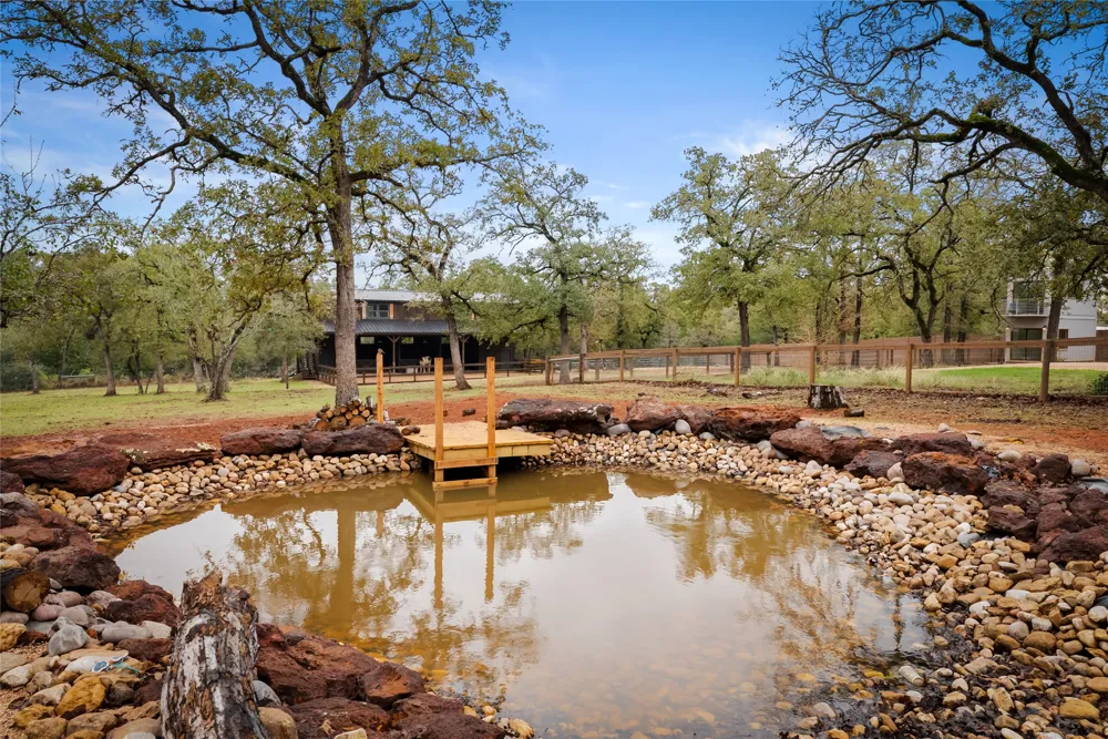 127 Marina Road Smithville, TX 78957