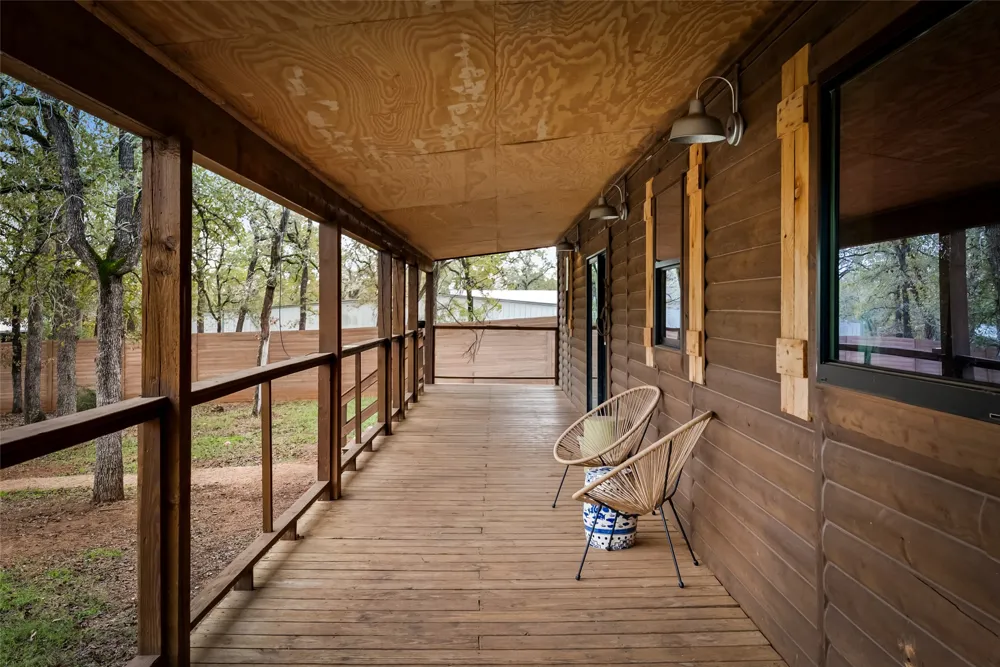 127 Marina Road Smithville, TX 78957