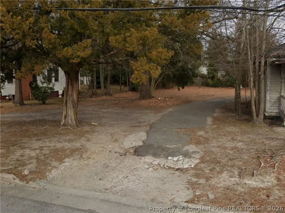 202 Manhattan Avenue Greenville, NC 27834