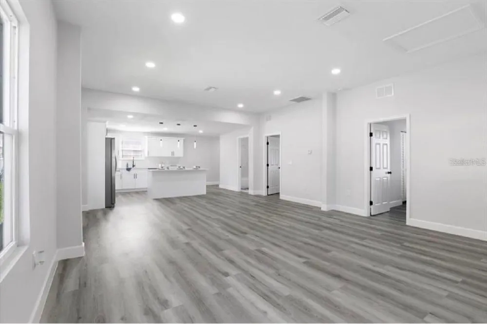 506 WARNELL STREET Plant City, FL 33563