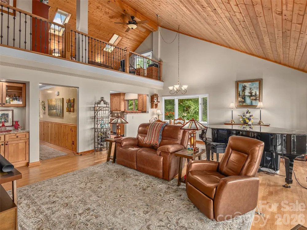 503 Fleetwood Plaza Laurel Park, NC 28739