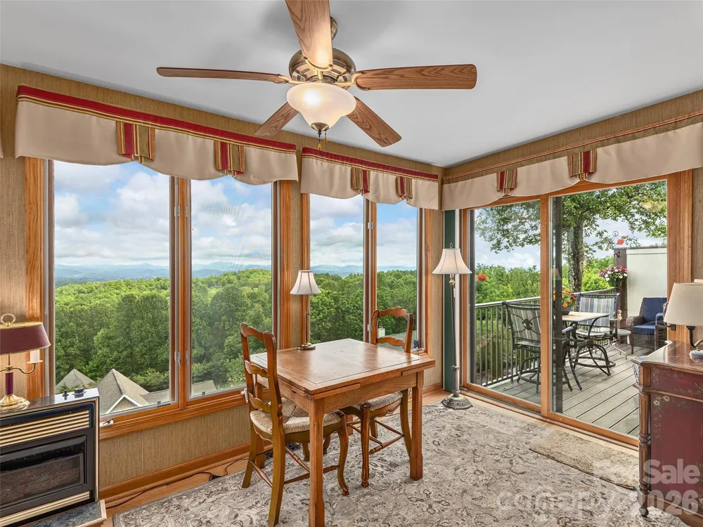 503 Fleetwood Plaza Laurel Park, NC 28739
